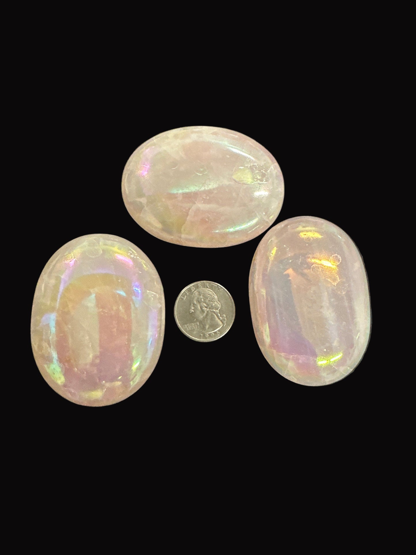 Aura Palm Stone