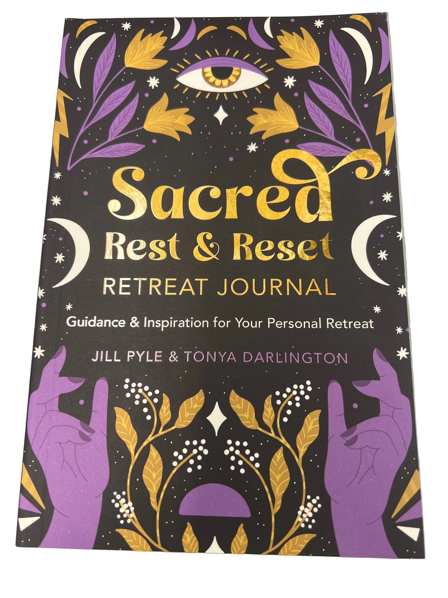 Sacred Rest & Reset Retreat Journal: Guidance & Inspiration for your Personal Retreat