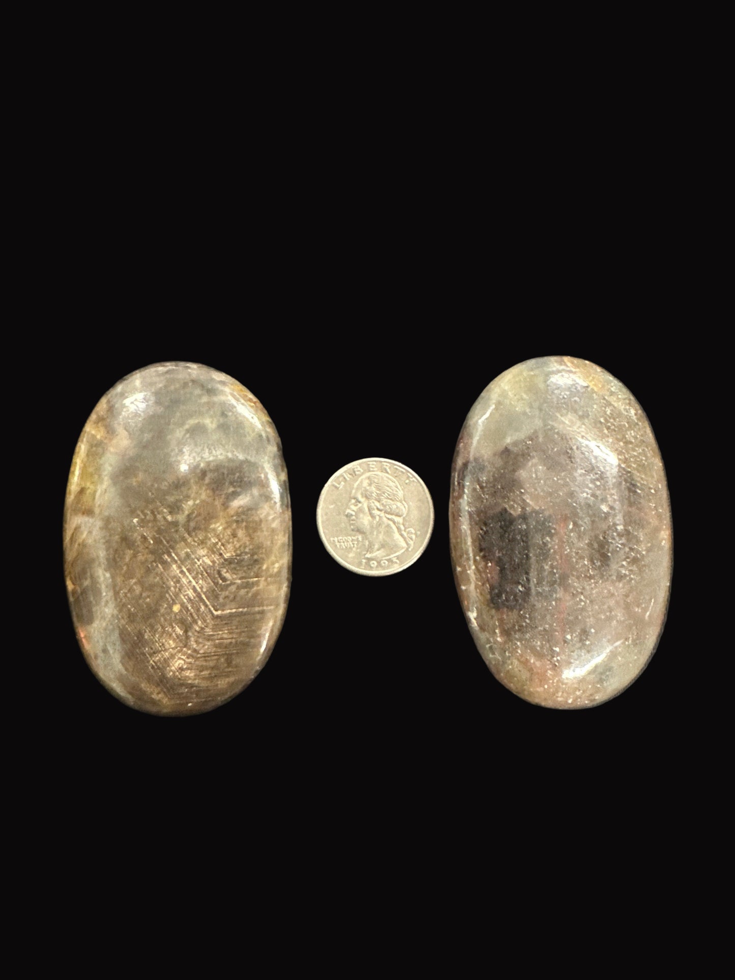 Golden Sapphire Palm Stone