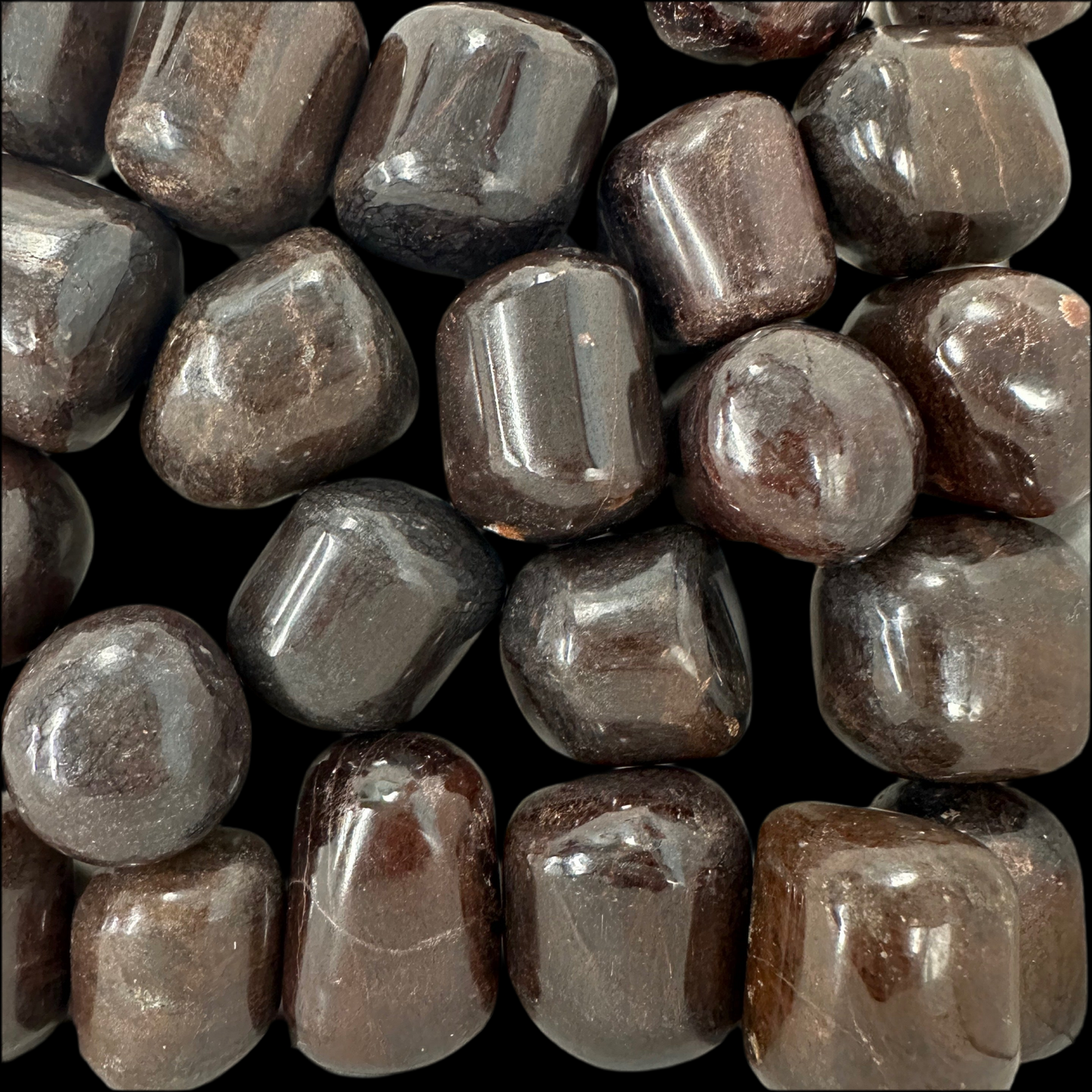 Garnet Tumbled Large AA