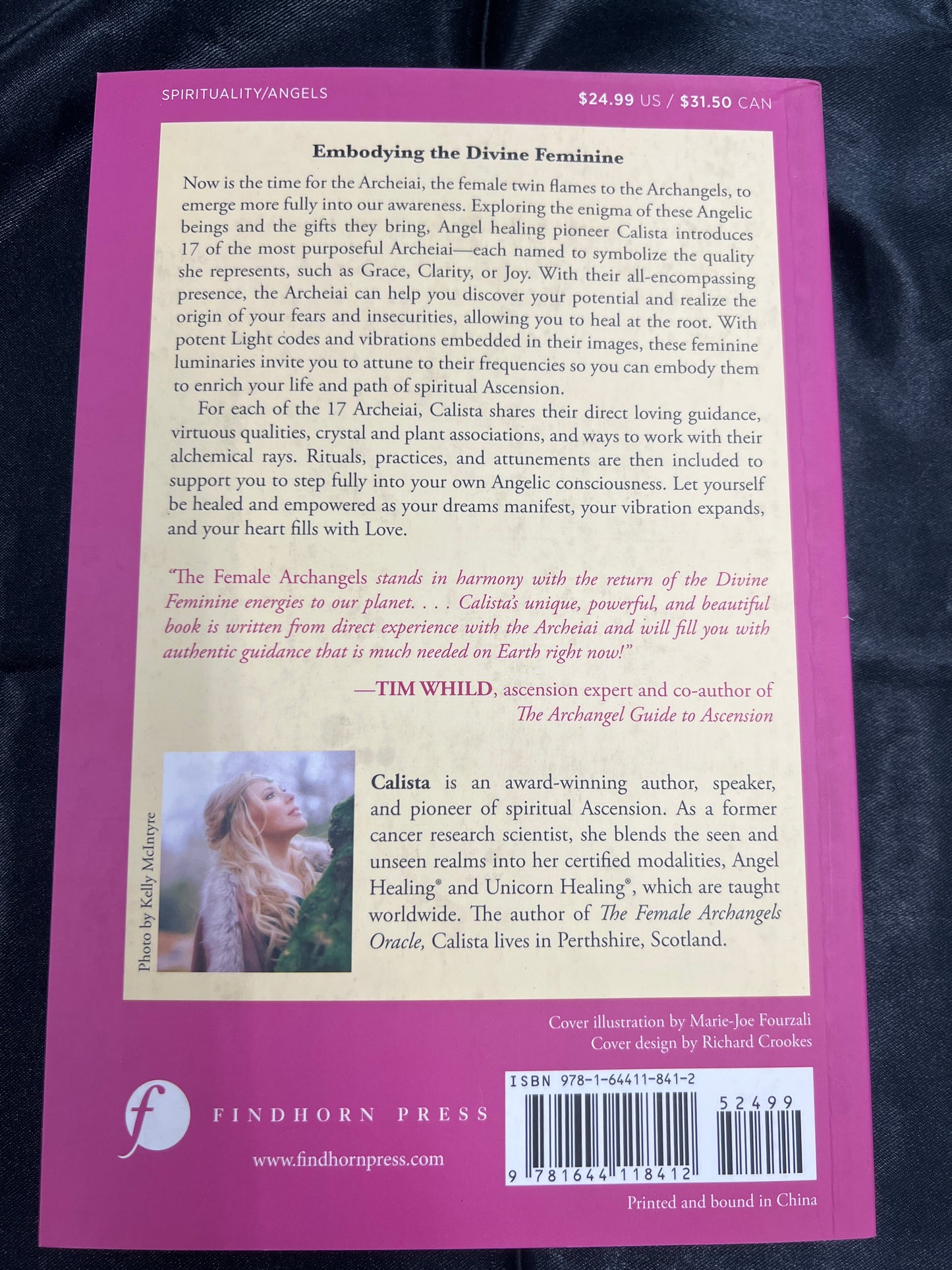 The Female Archangels: Empower your life with the Wisdom of the 17 Archeiai