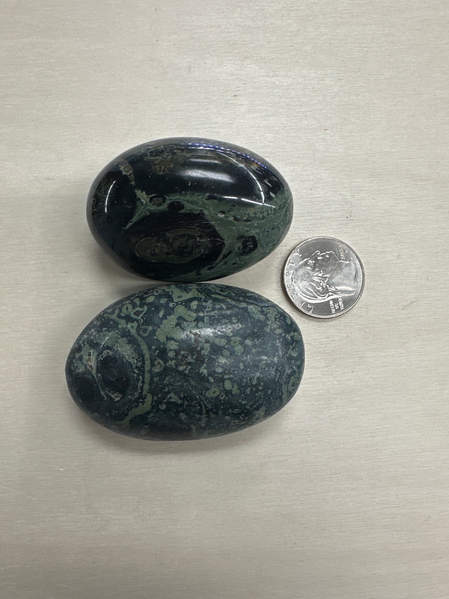 Kambaba Jasper Palm Stones