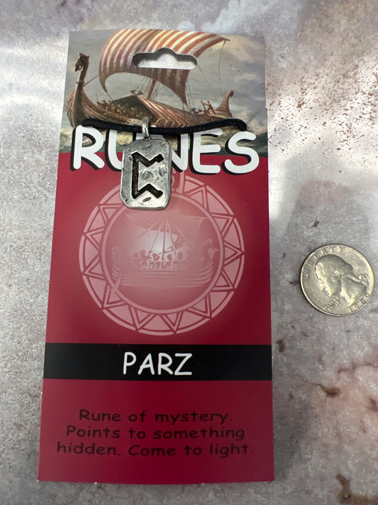 Runes Pendant: Parz