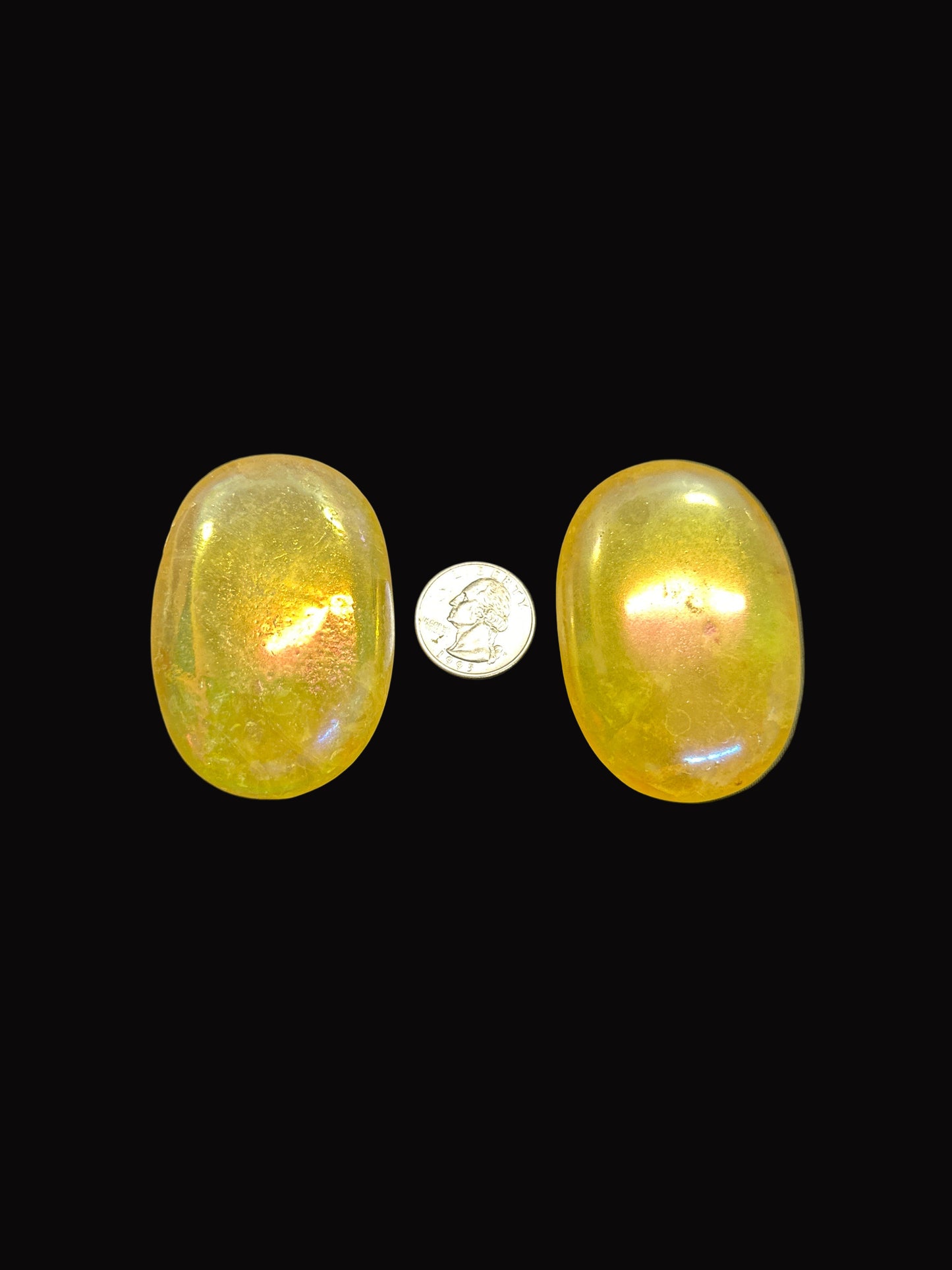 Aura Palm Stone