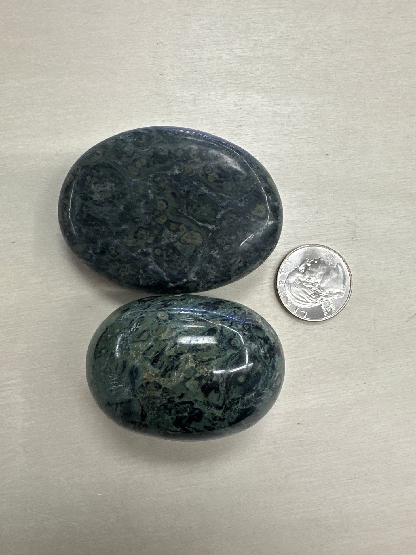 Kambaba Jasper Palm Stones