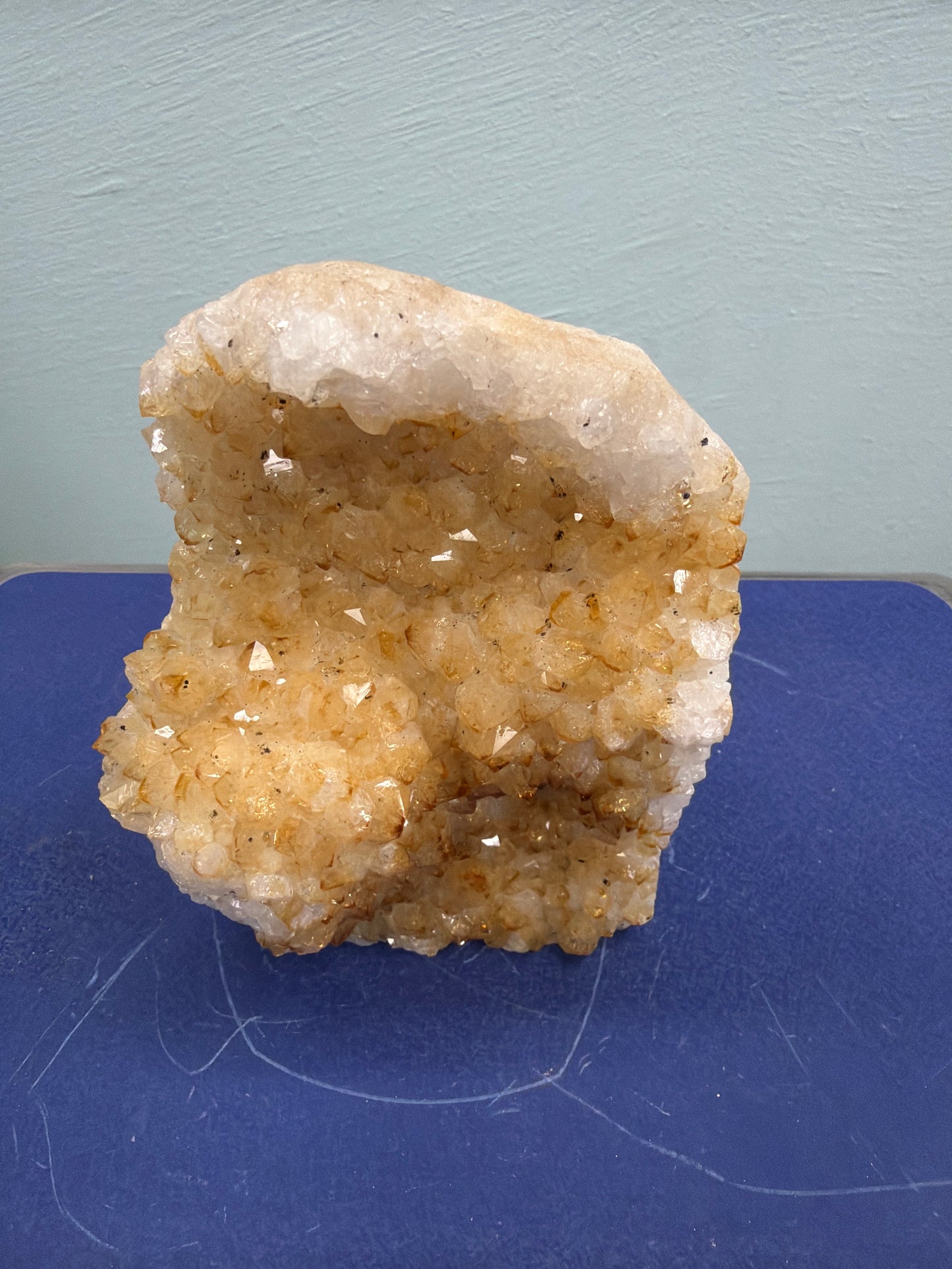 Citrine Cut Base
