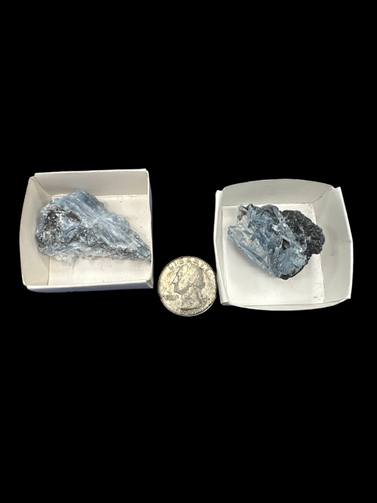 Paraiba Kyanite