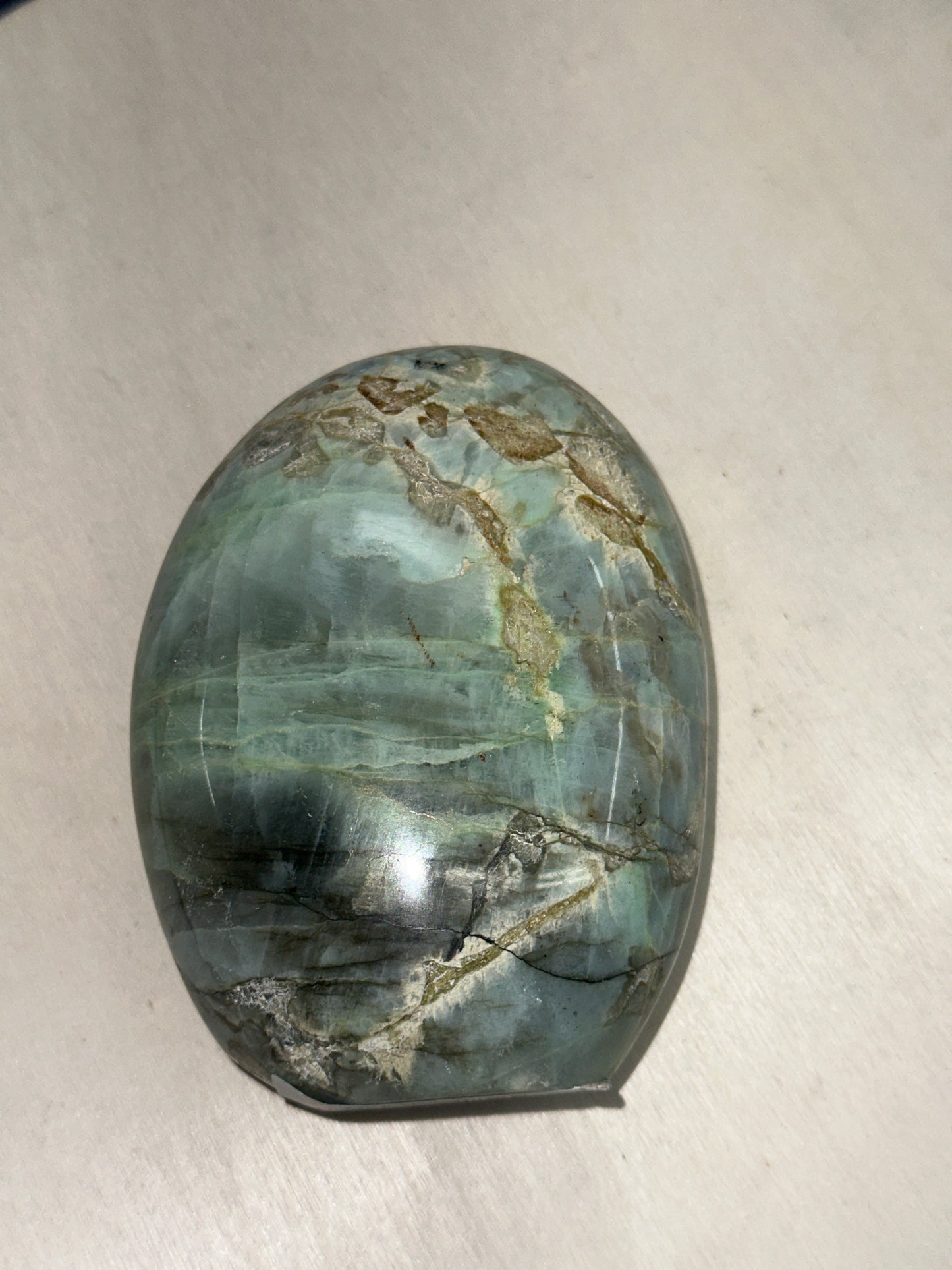 Garnierite Free Form