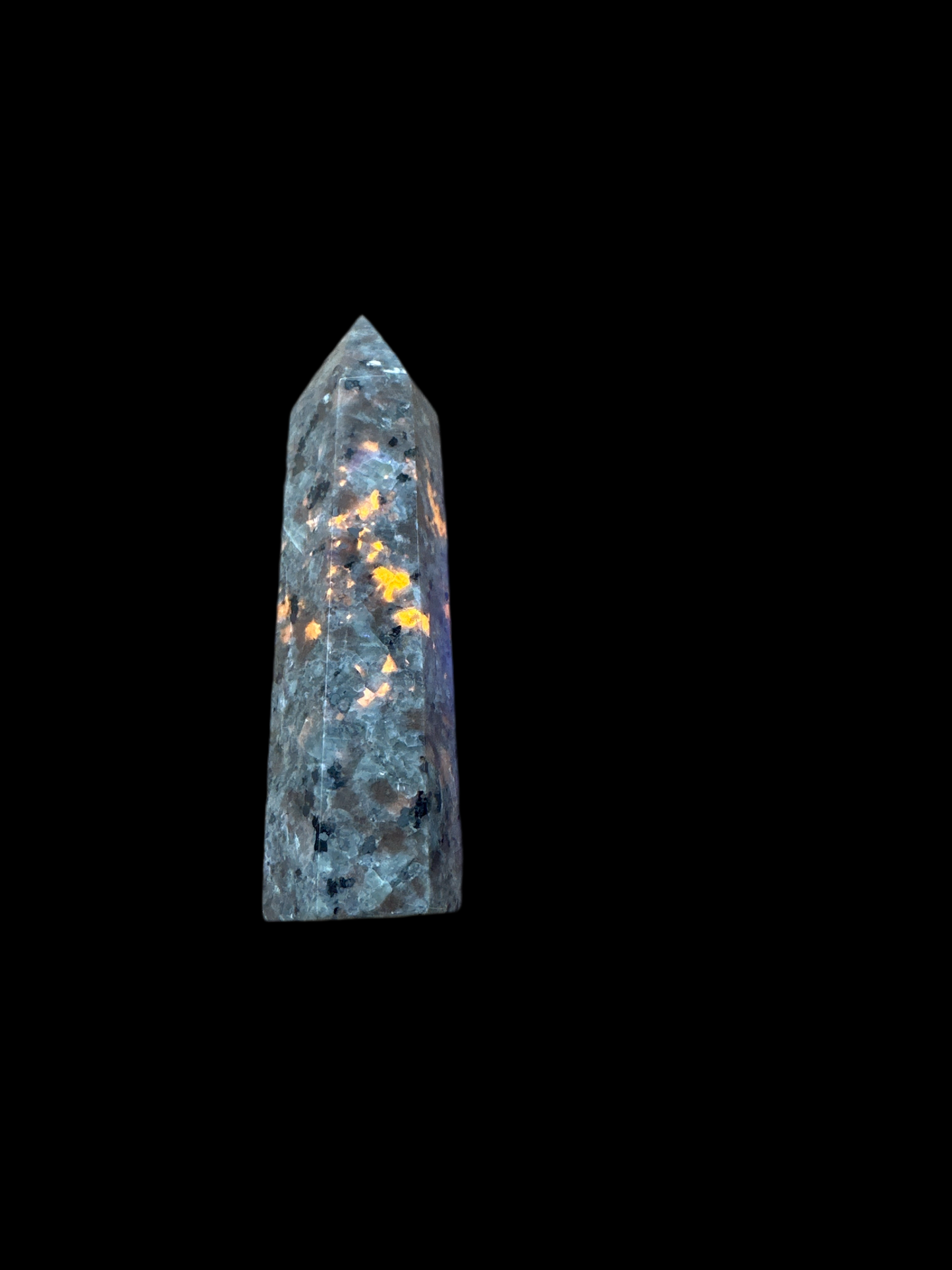 Yooperlite (fluorescent sodalite) Tower 4”H