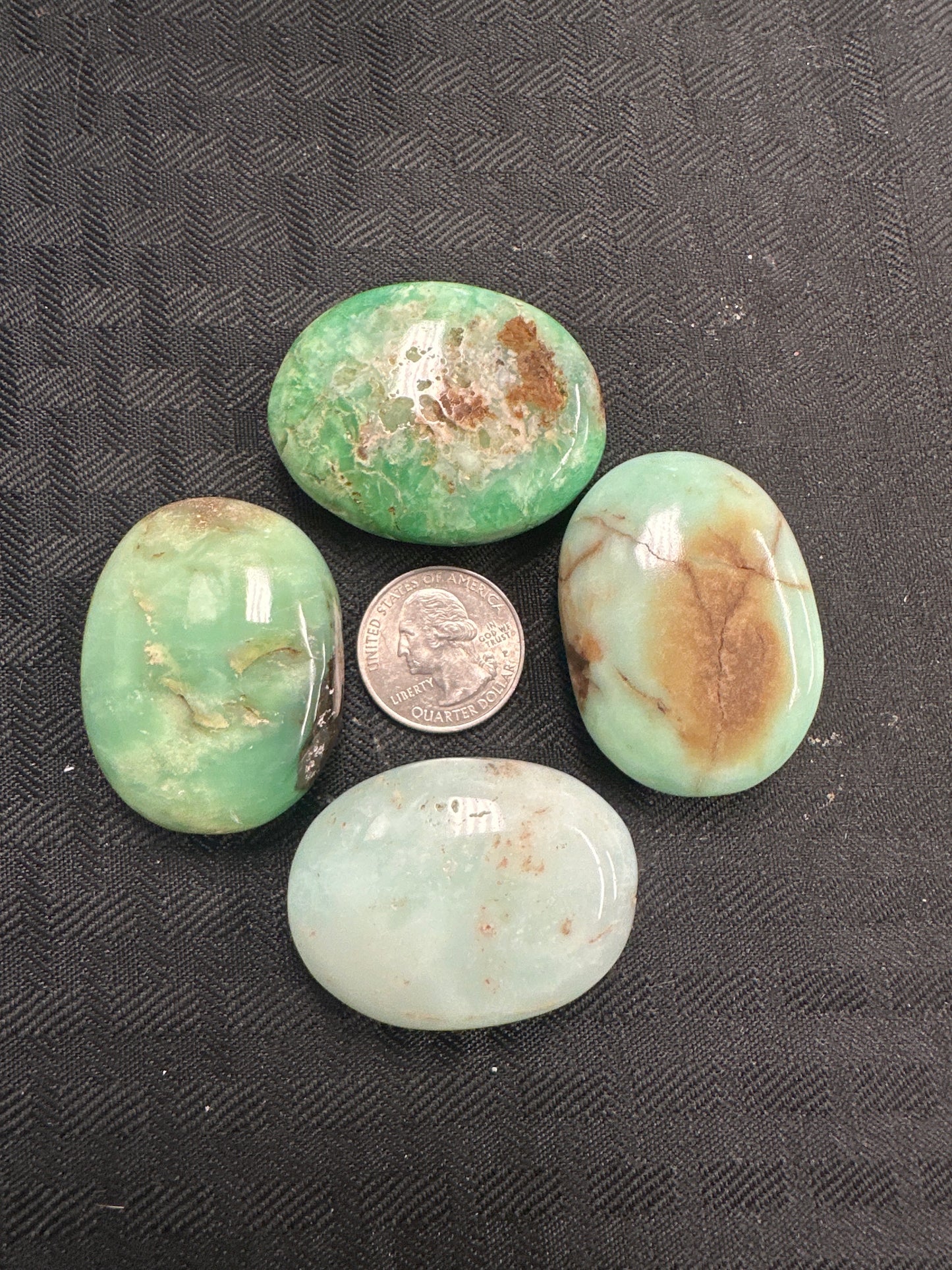 Chrysoprase (A) Palm stones