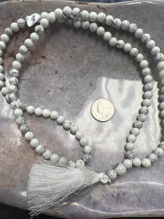 Howlite Mala