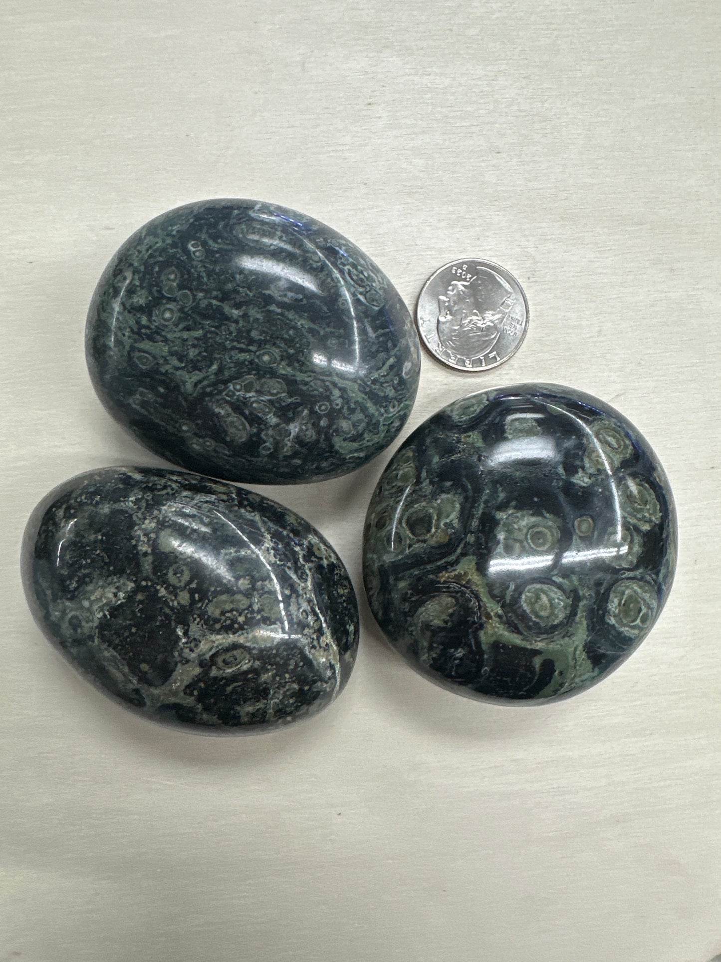 Kambaba Jasper Palm Stones