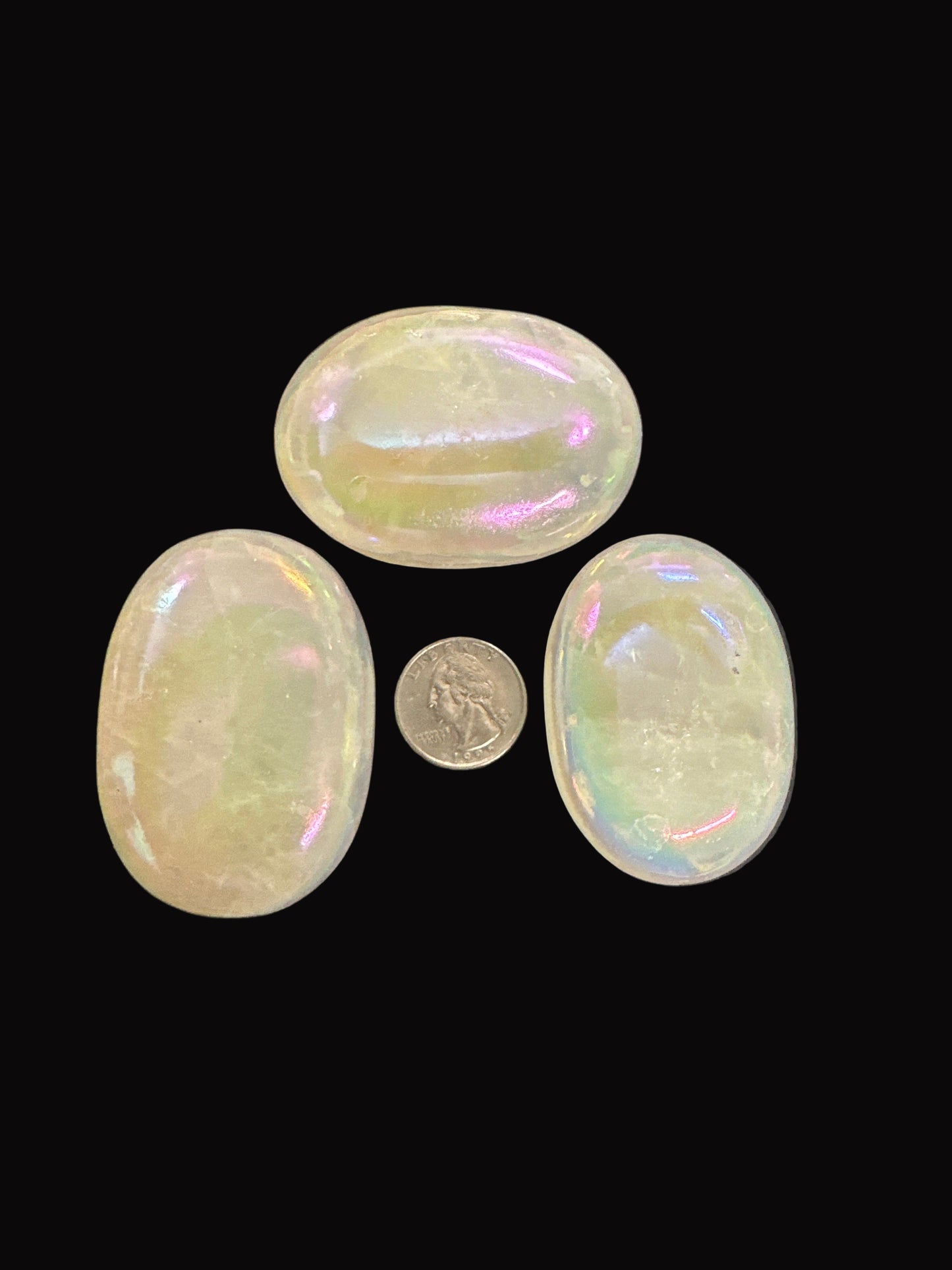 Aura Palm Stone