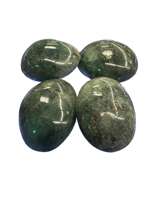 Fuchsite Palm Stone