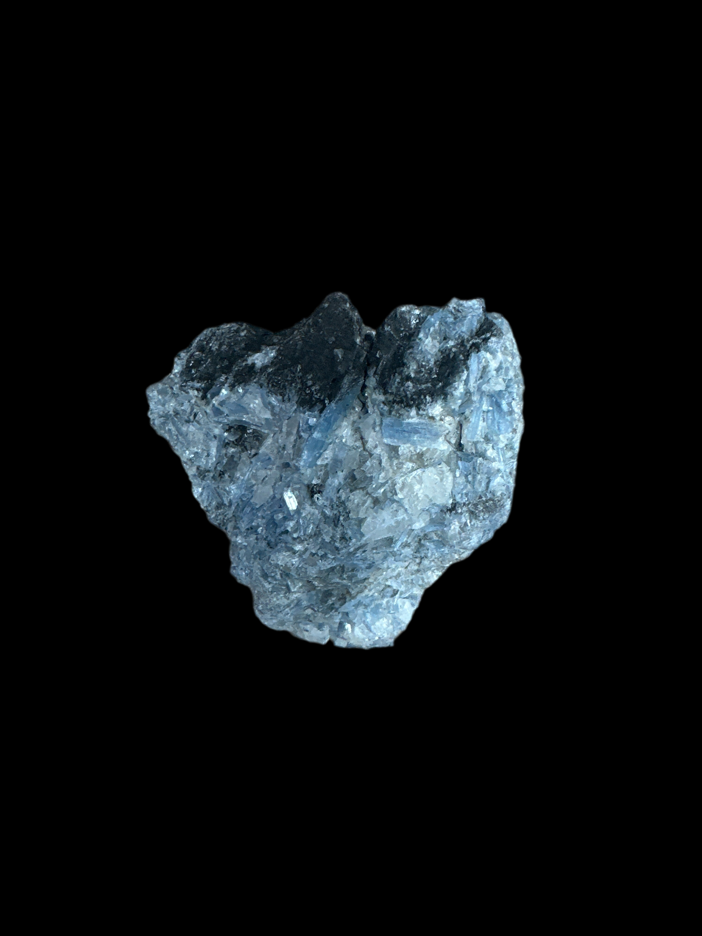 Paraiba Kyanite