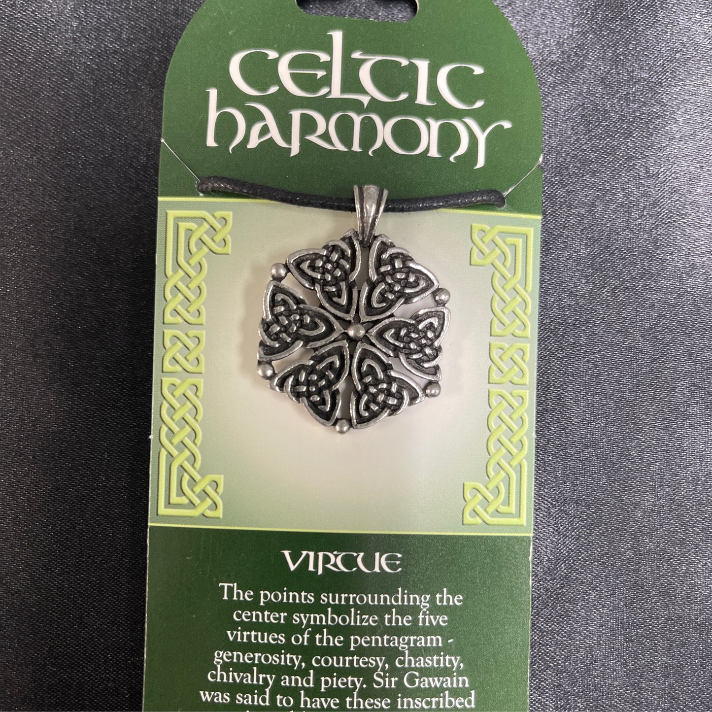 Celtic Harmony Pendant: Virtue