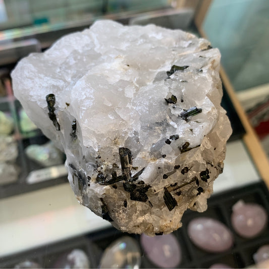 Tourmaline in Quartz