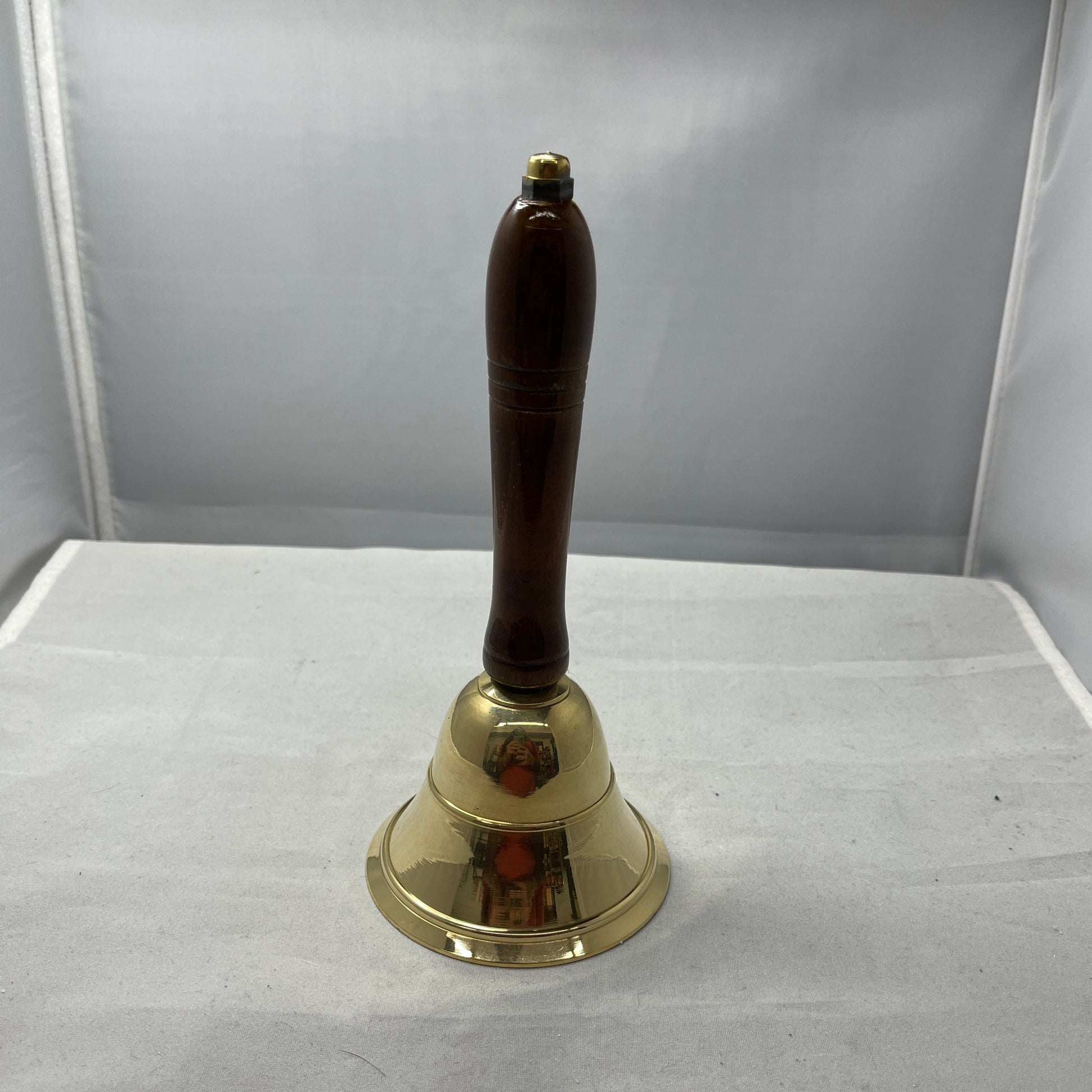 Bell Wood & Brass 8"