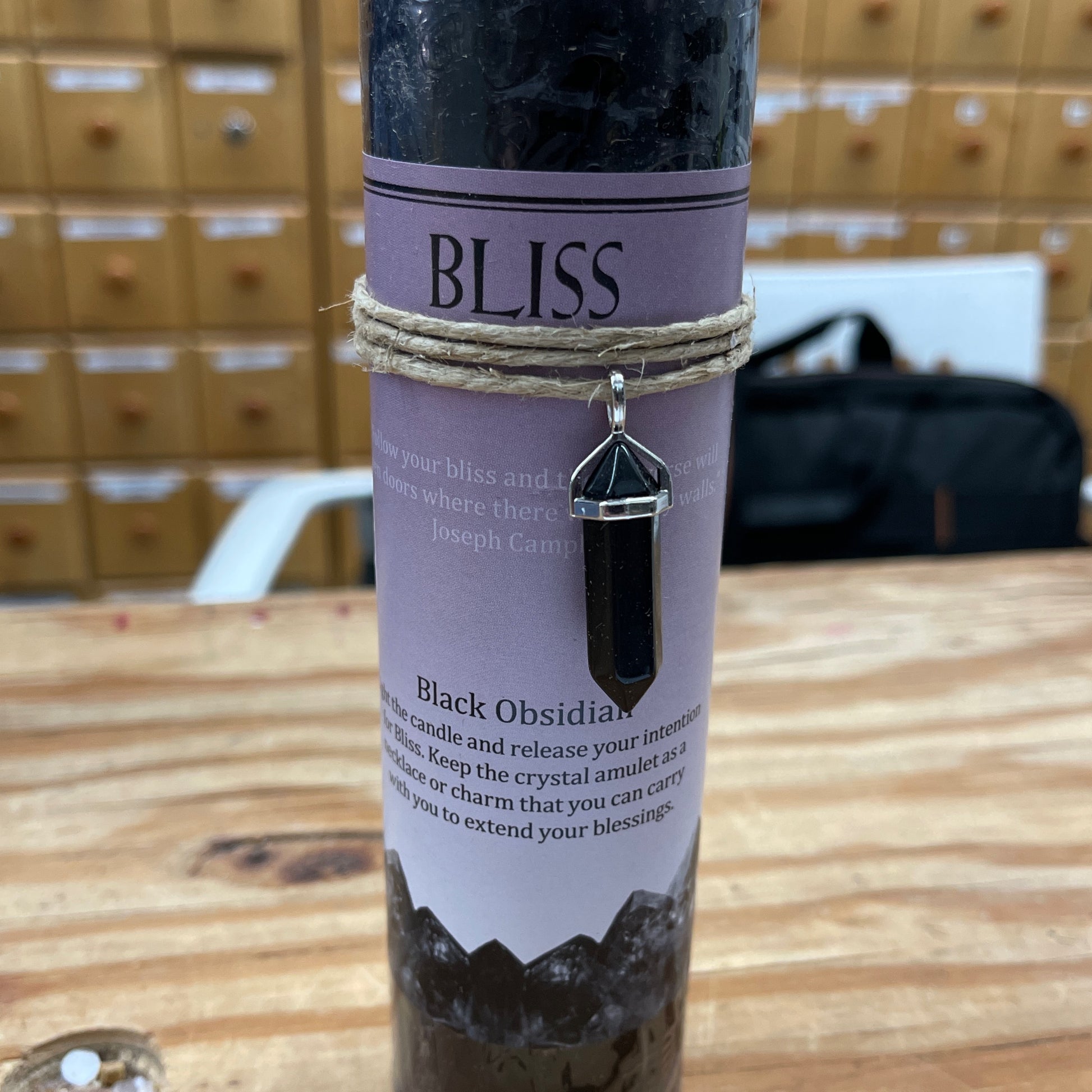 Crystal Energy Candle Bliss Black Obsidian - Black Candle