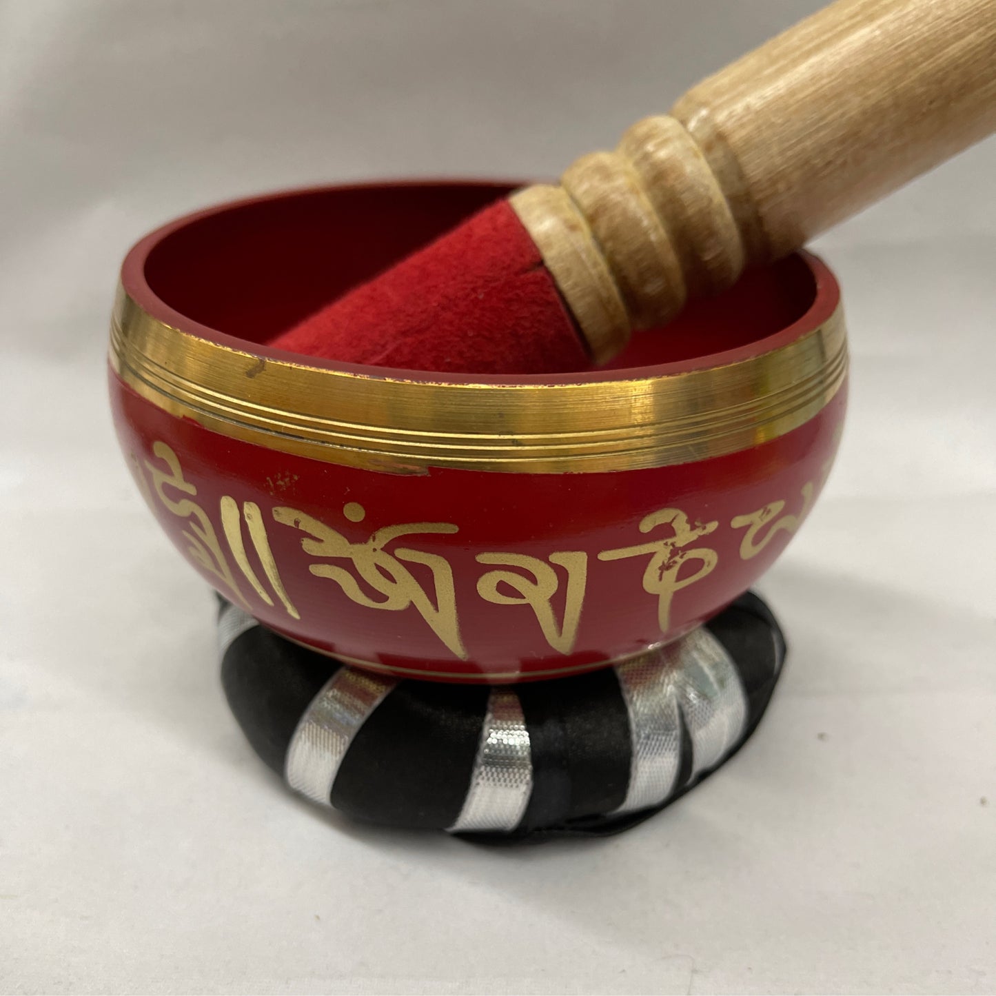 4” Root chakra brass singing bowl