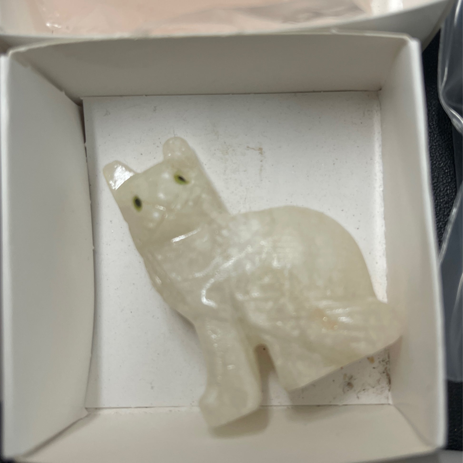 Small white onyx cat