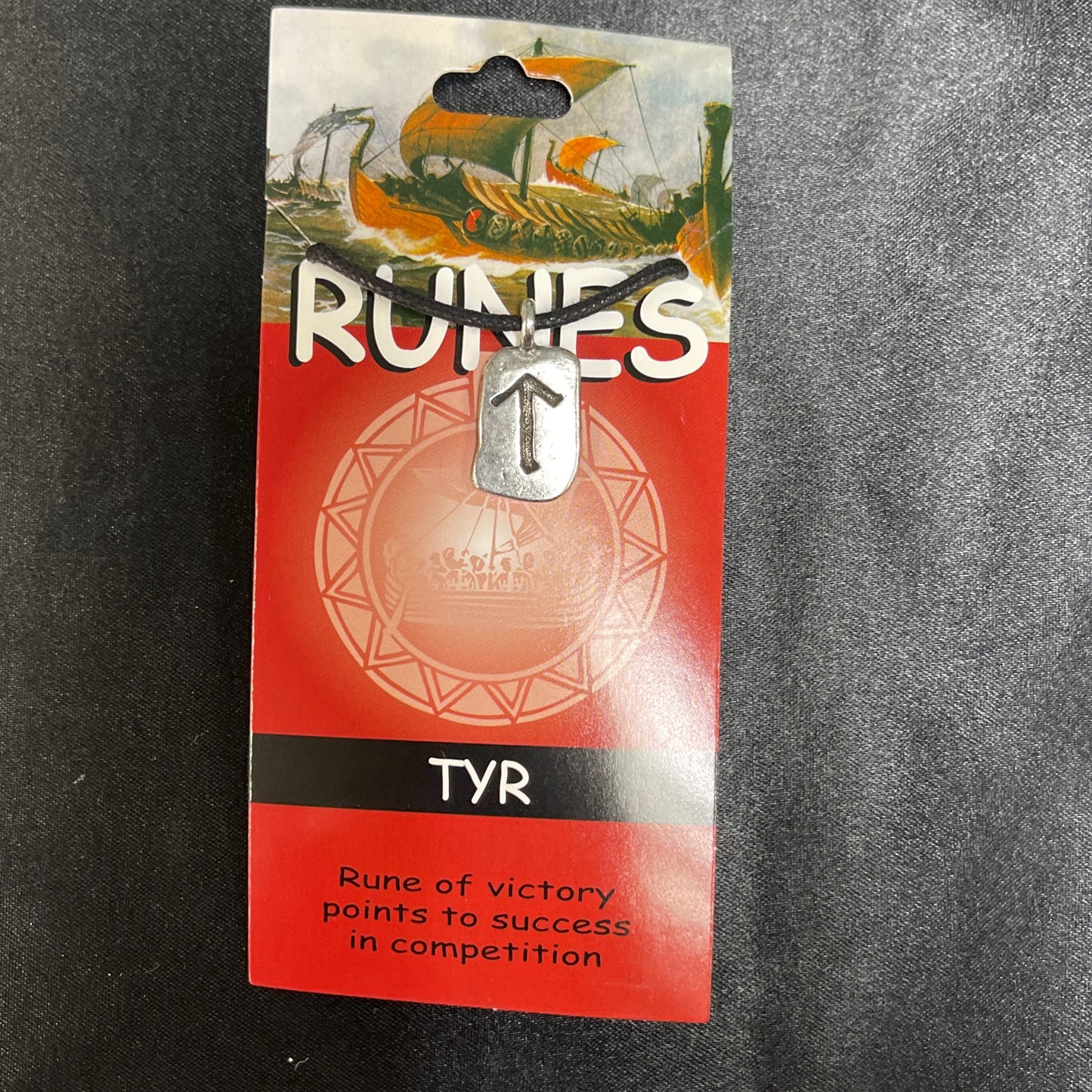 Runes Pendant: Tyr