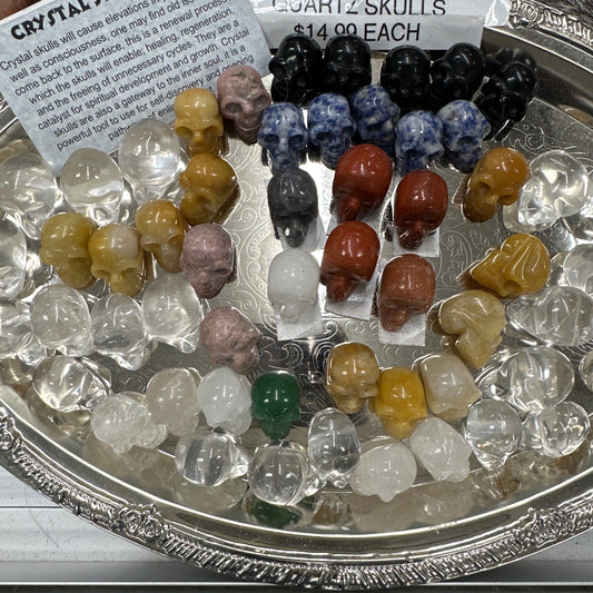 Gemstone skulls small (variety)