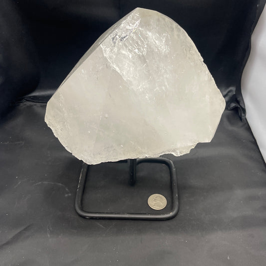 Quartz on metal stand