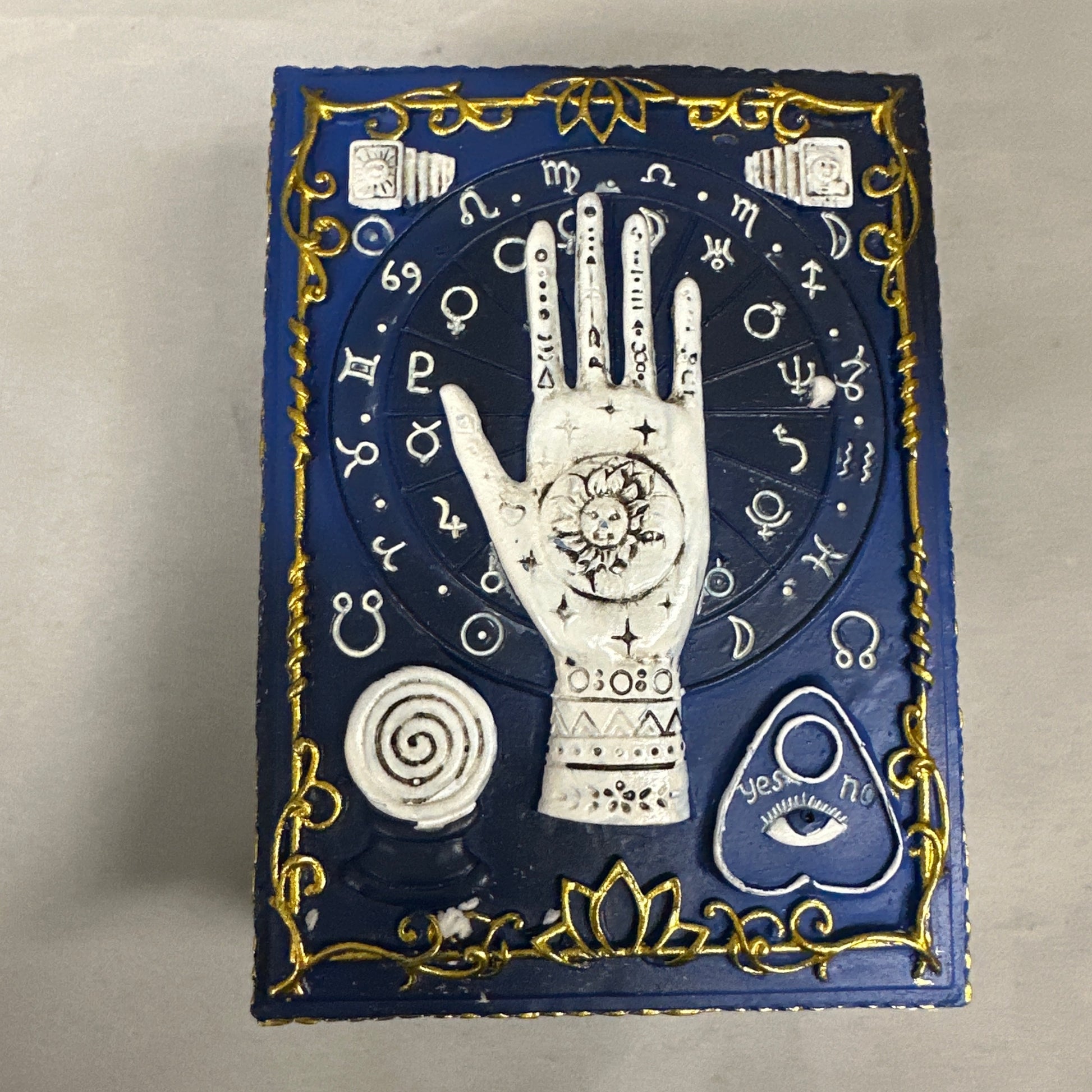 Palmistry Tarot Box