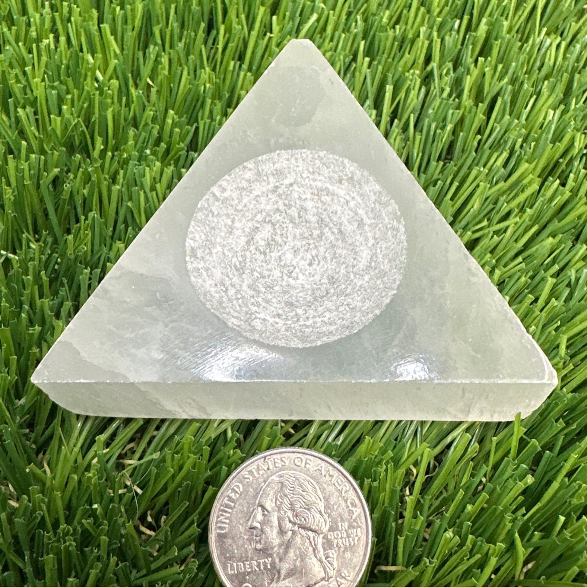 Selenite Triangle Sphere Holder