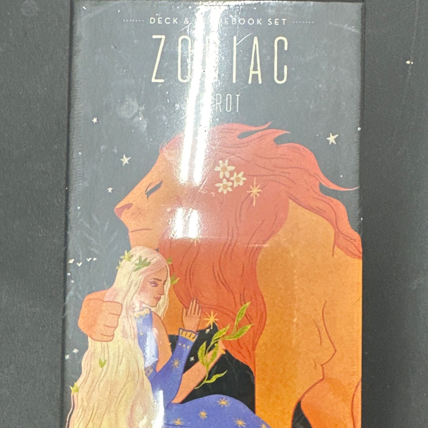 Zodiac Tarot Deck & Book Set